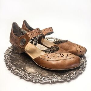 Rieker Mirjam Tan Lasercut Leather Court Shoe Sandals Sz 9.5